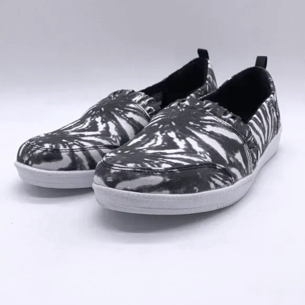 Skechers Madison Ave Tye Dye Zebra Women's Size 8.5